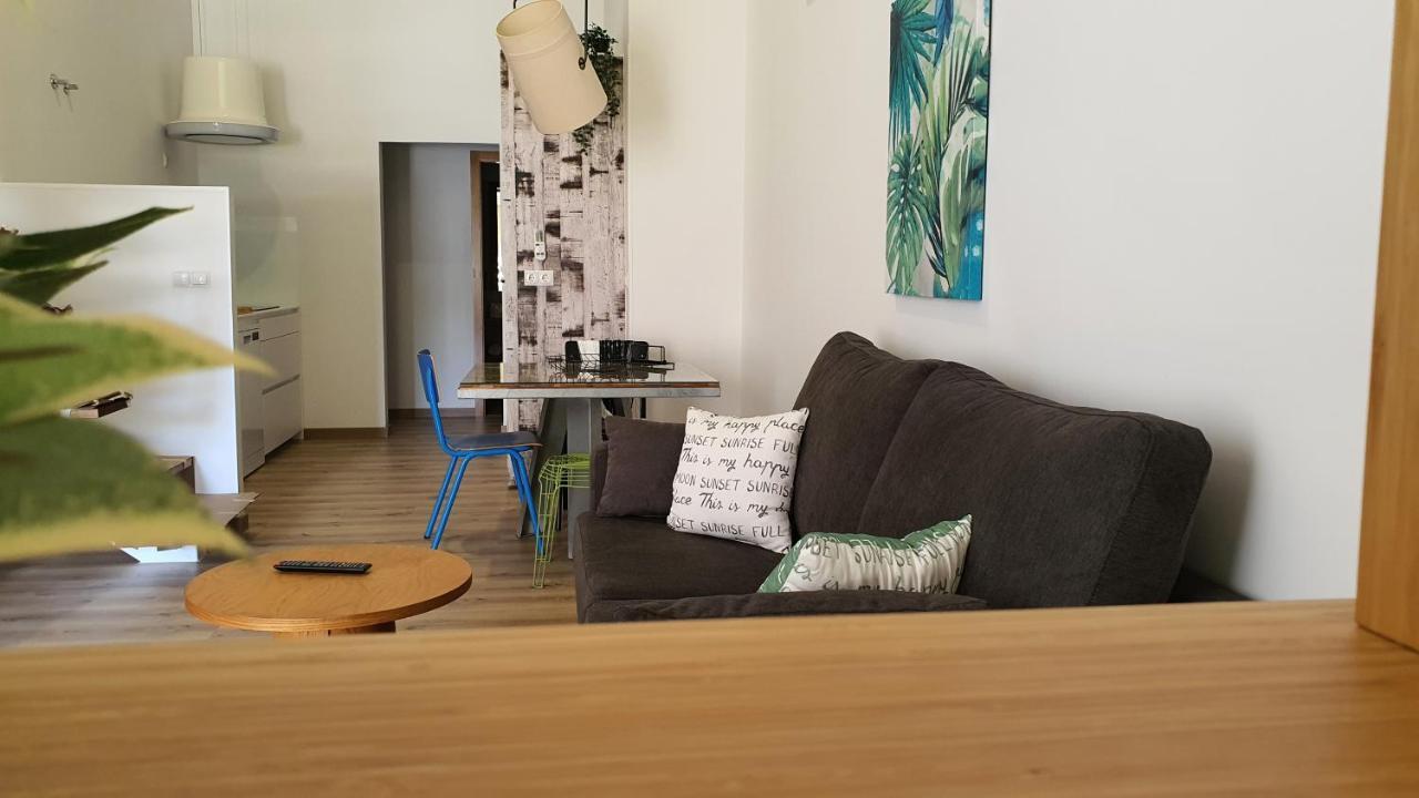 Apartamentos Antares 3 Milladoiro Zewnętrze zdjęcie