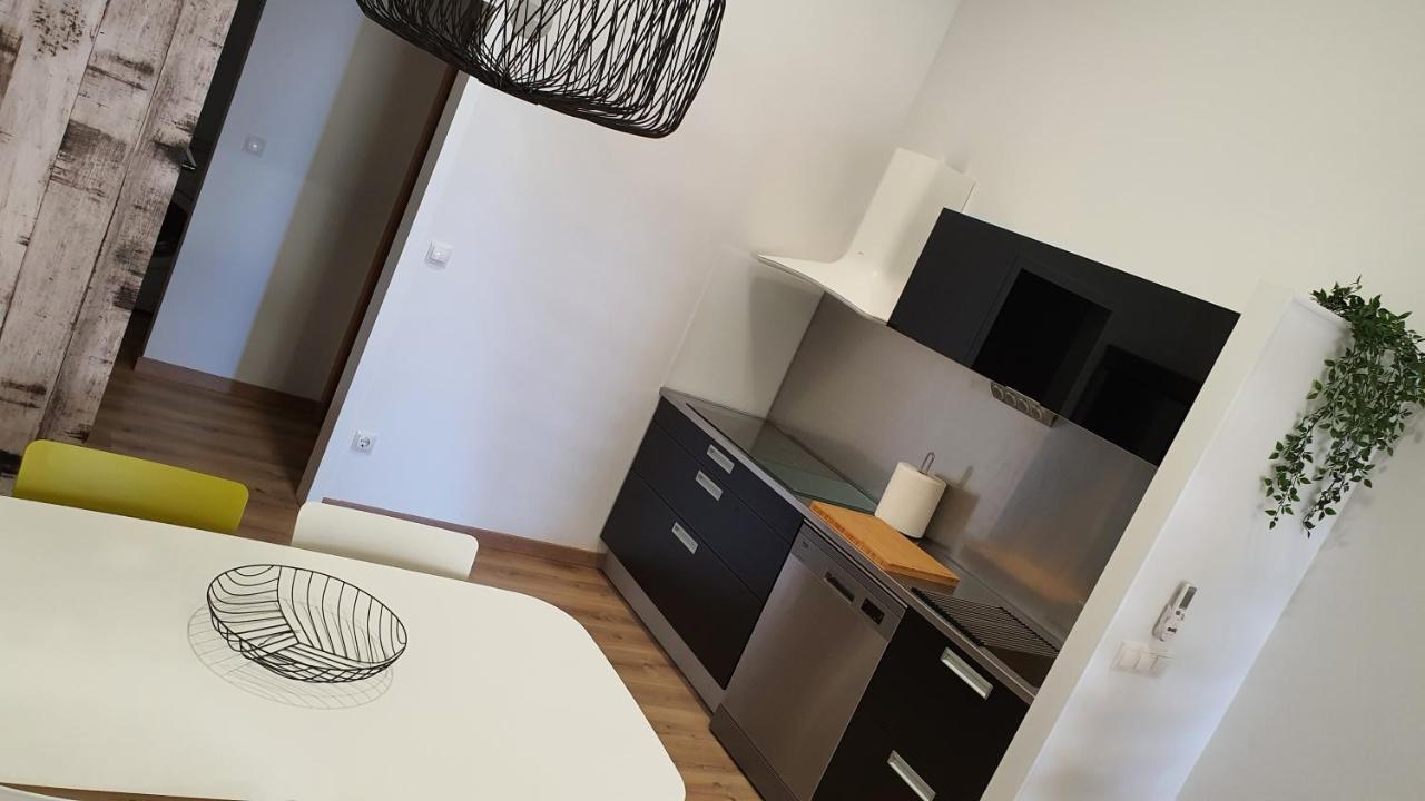 Apartamentos Antares 3 Milladoiro Zewnętrze zdjęcie